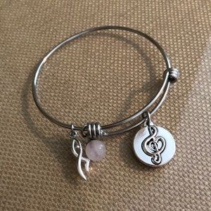 Silver adjustable bracelet